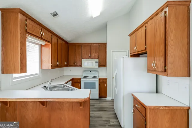 $2,005 | 5107 Scenic View Road, Flowery Branch, GA 30542