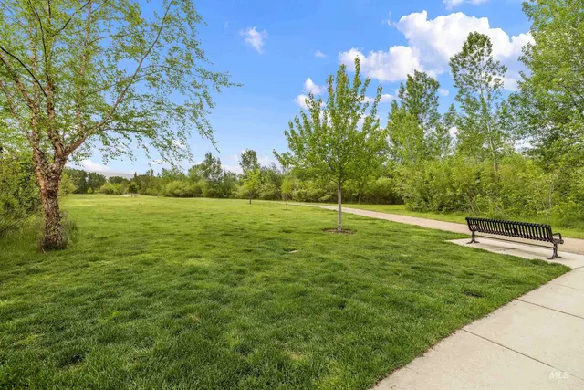 $665,000 | 3290 East Thoroughbred Lane, Boise, ID 83716