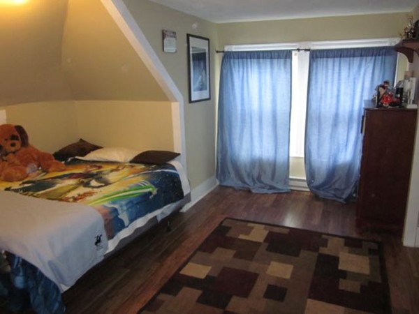 16 Oak Hill Road Saugus, MA 01906 - Photo 8 of 13 Gallery Image 8