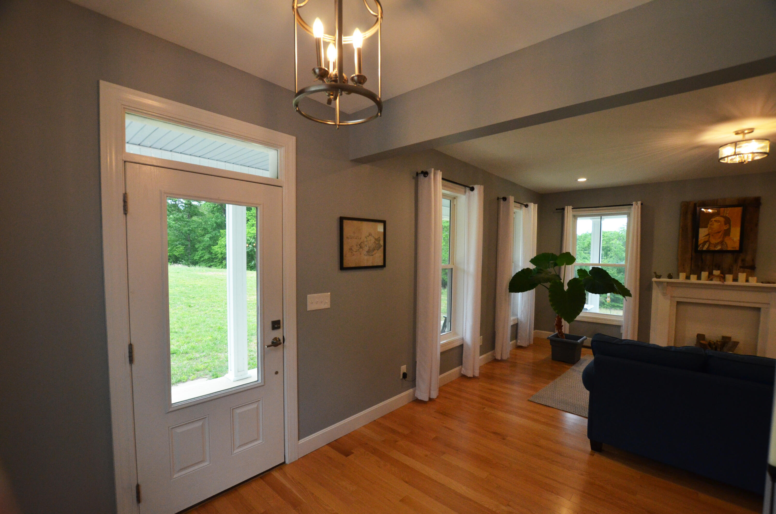 382 Opossum Run Road Irvine, KY 40336 - Photo 13 of 75 Foyer!
