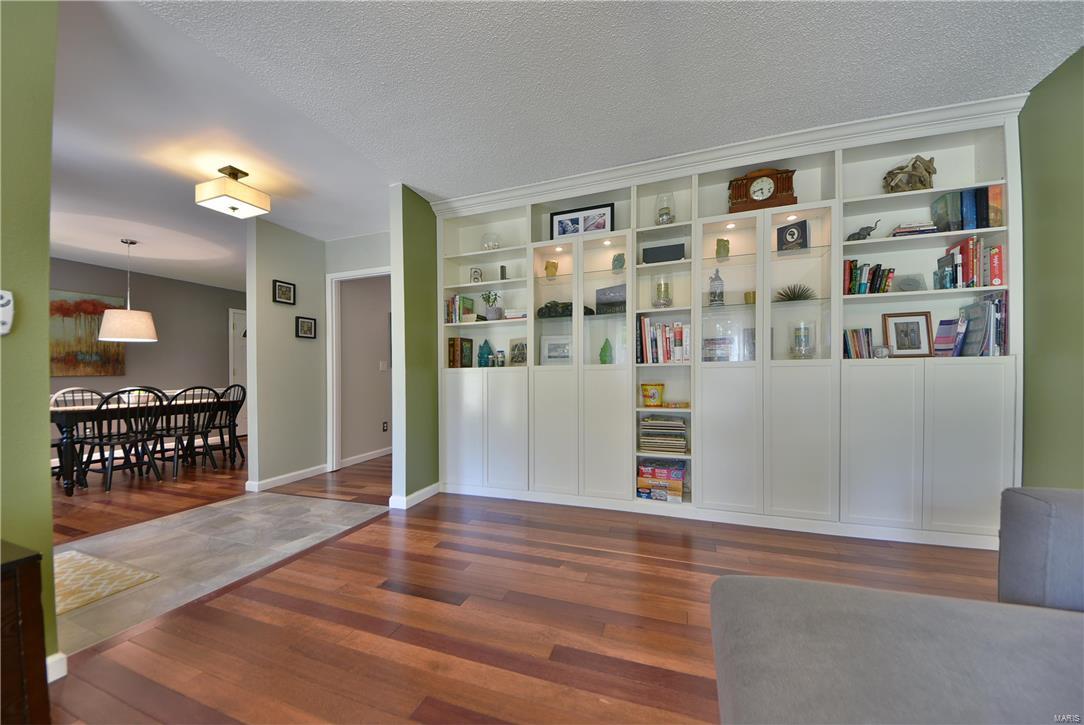 1522 Ploma Drive Ballwin, MO 63021 - Photo 9 of 23