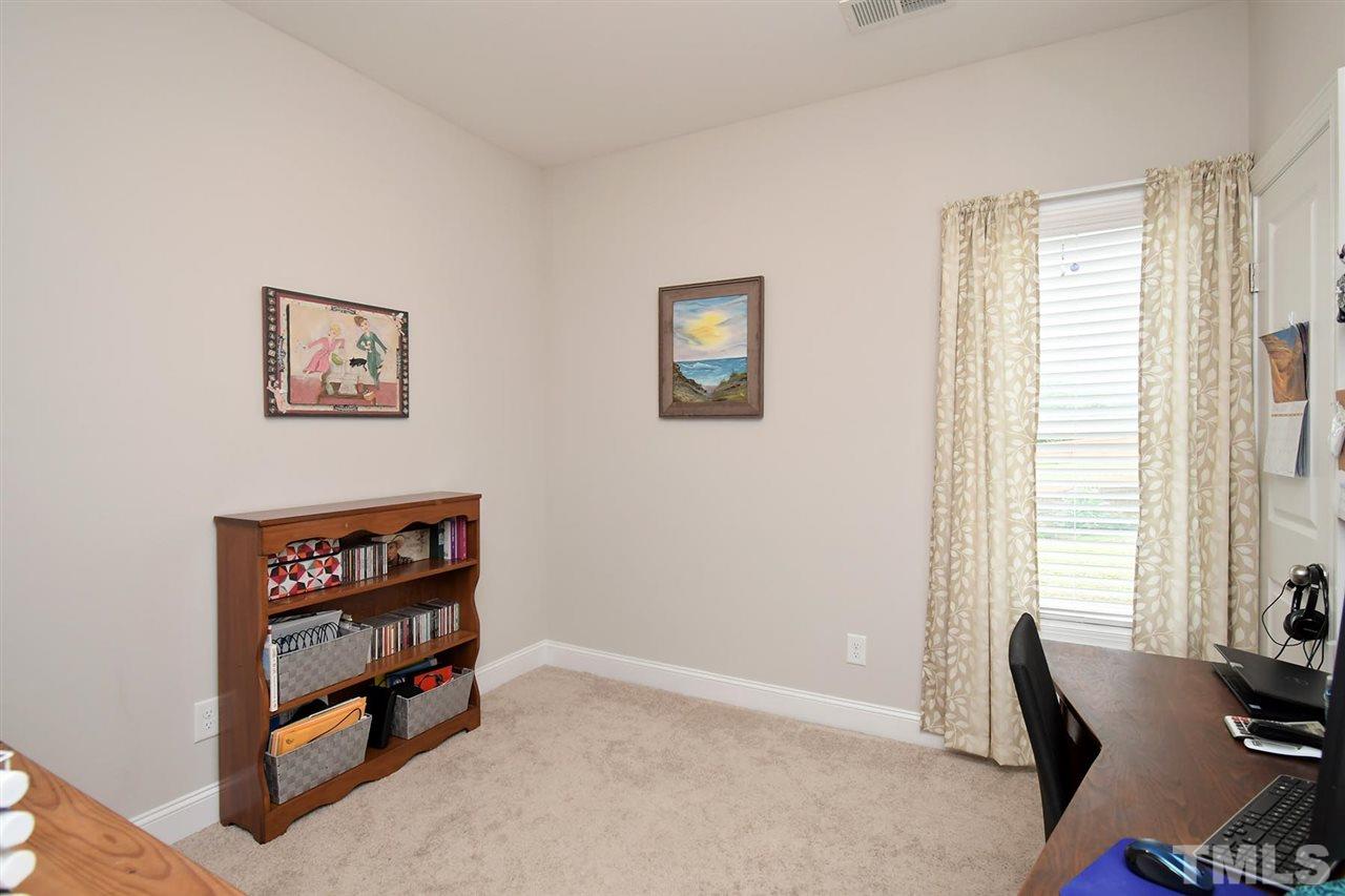 1009 Silver Farm Road Raleigh, NC 27603 - Photo 14 of 21