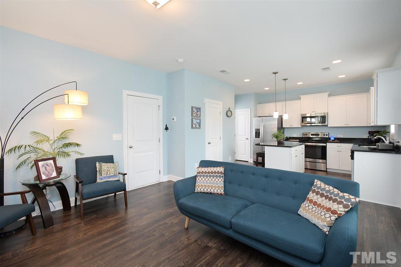 1009 Silver Farm Road Raleigh, NC 27603 - Photo 10 of 21