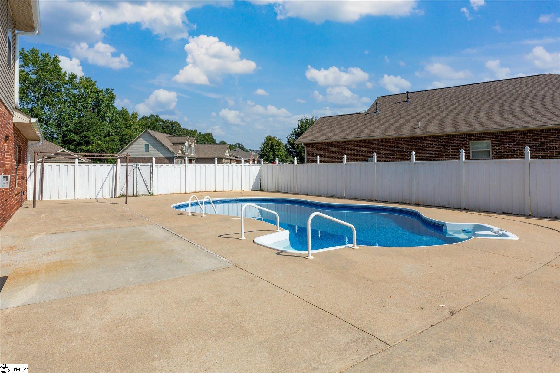 976 Rip Rap Drive Boiling Springs, SC 29316 - Photo 7 of 36 Gallery Image 7