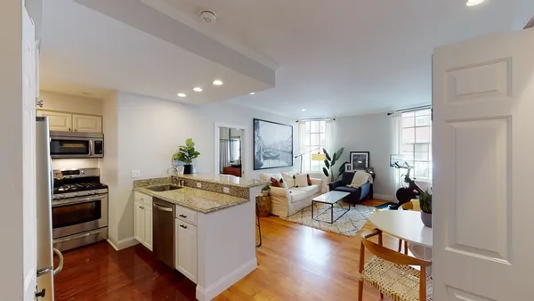 $3,995 | 27 Bowdoin Street, Unit 1B, Boston, MA 02114