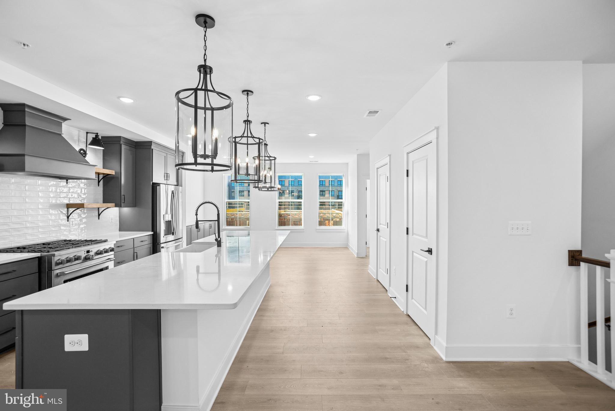 118 B Locke Street Baltimore, MD 21230 - Photo 13 of 31 KITCHEN