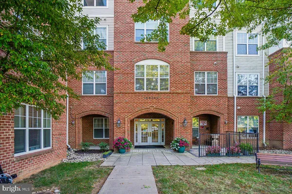 $269,134 | 14241 Kings Crossing Boulevard, Unit 210, Boyds, MD 20841