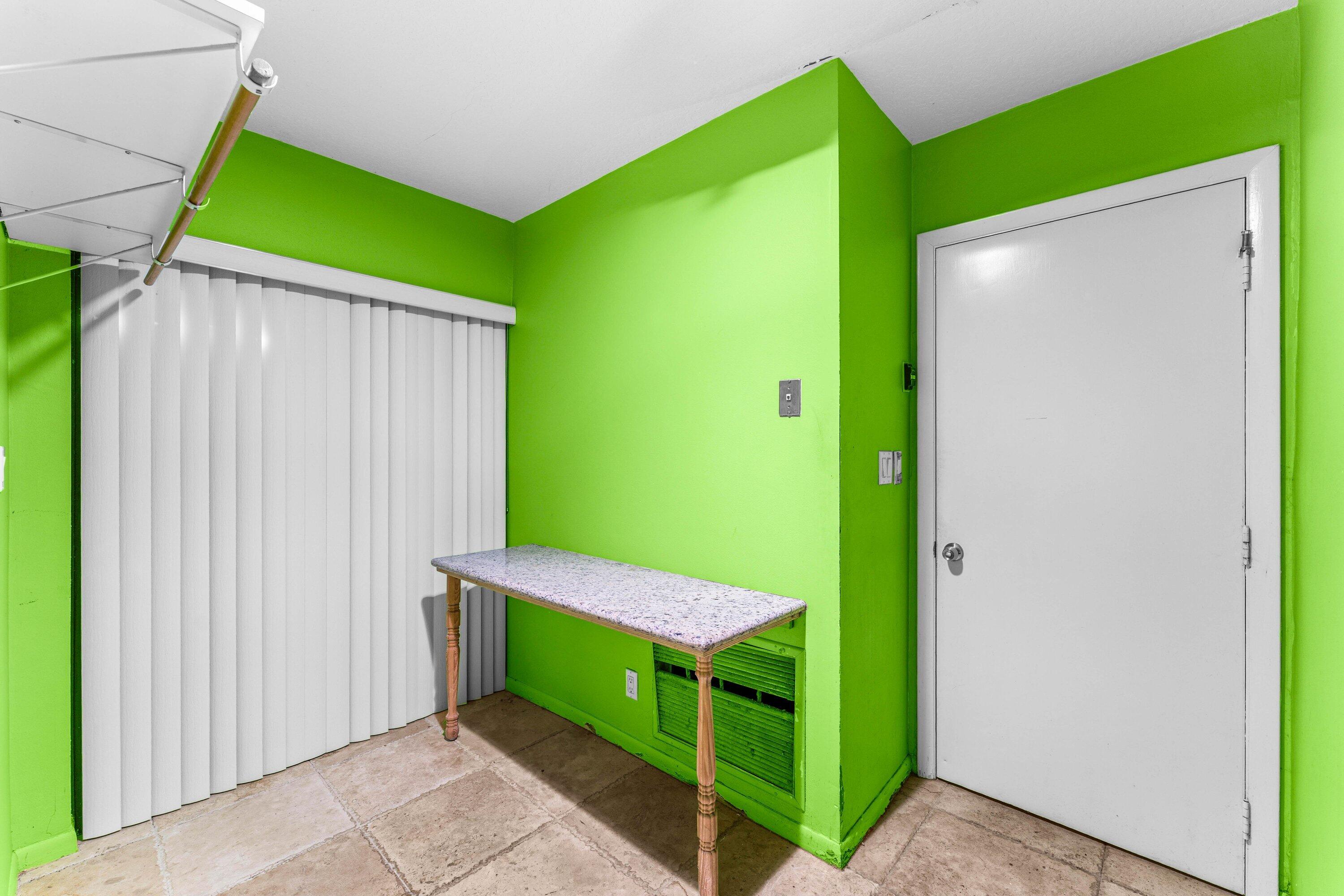 2753 Northwest 34th Street Boca Raton, FL 33434 - Photo 29 of 41 028-2753Northwest34thStreet-BocaRaton-FL