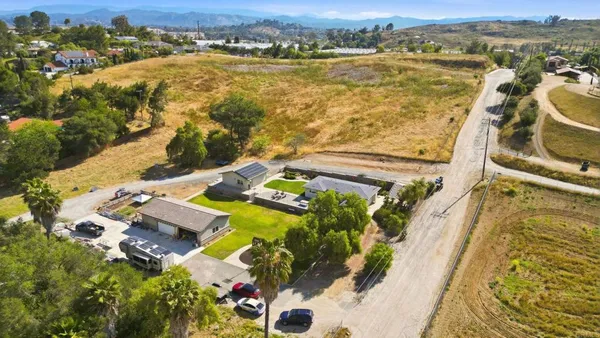 $4,300 | 3004 Hill Valley Drive, Escondido, CA 92029