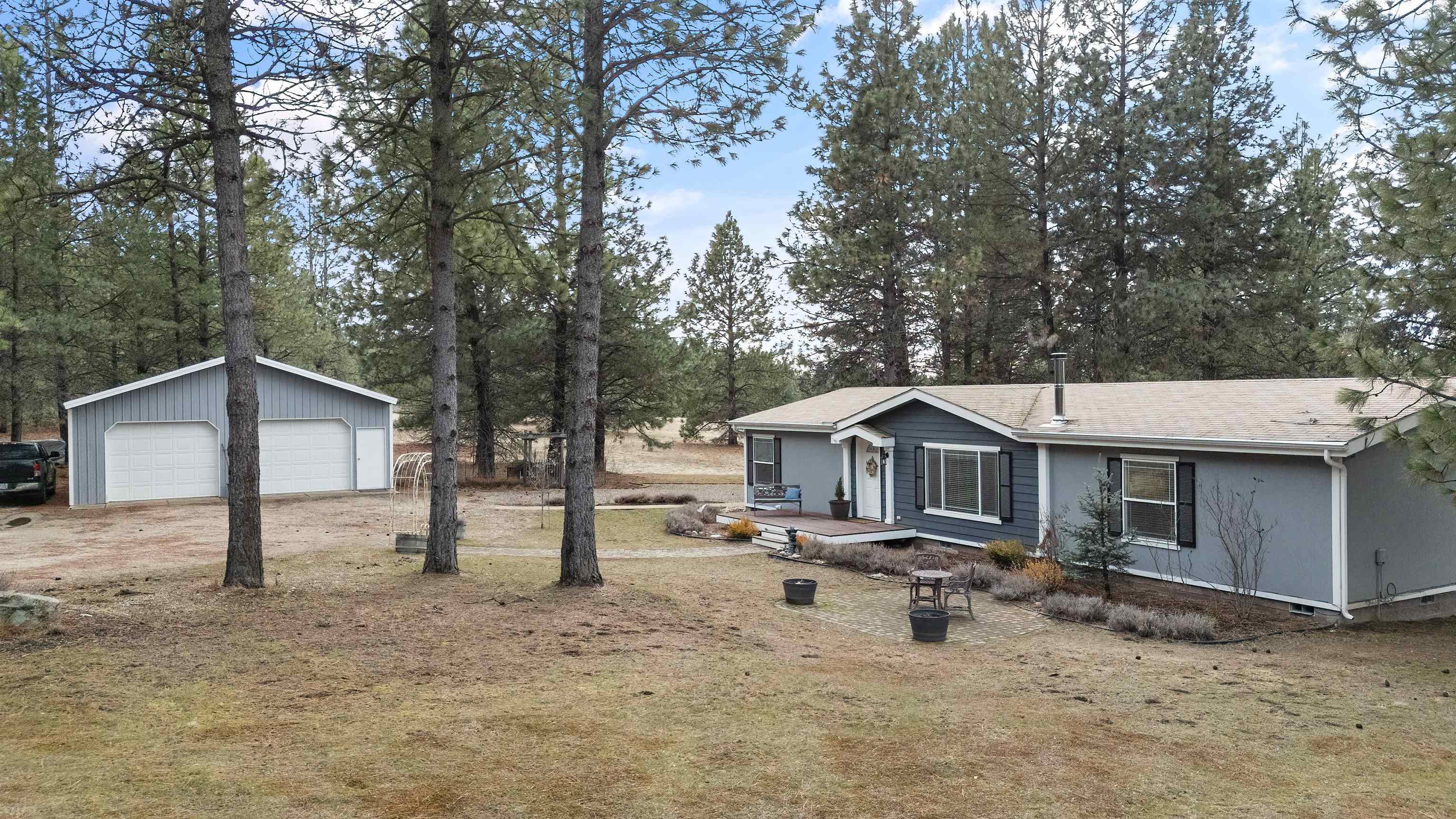 11824 East Laurel Road Elk, WA 99009 - Photo 3 of 46