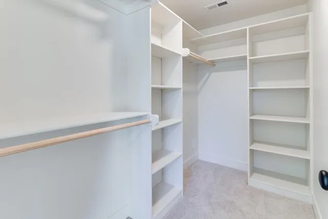 $699,900 | 1839 Woodward Circle, Raymore, MO 64083