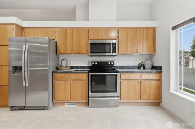 $259,000 | 17722 19th Ave Court East, Unit 76, Spanaway, WA 98387