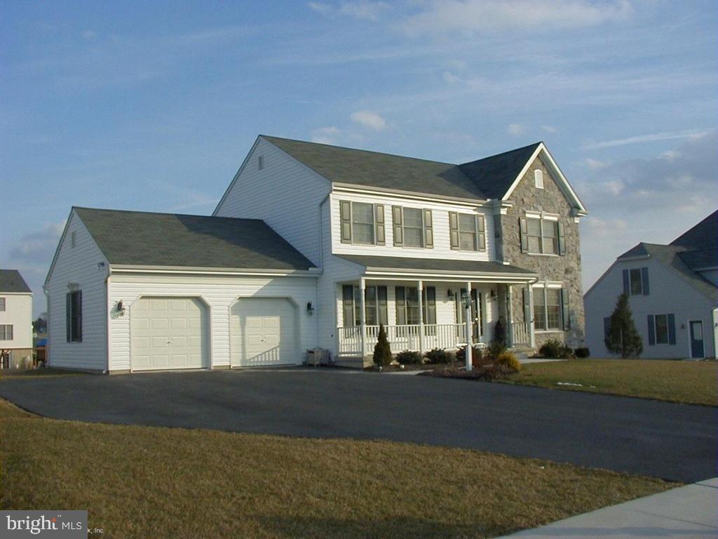 22 Crimson Lane Lititz, PA 17543 - Photo 1 of 1
