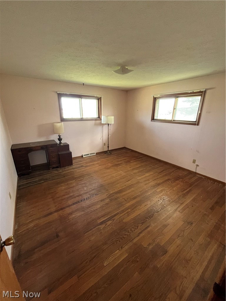 33500 Arthur Road Solon, OH 44139 - Photo 8 of 13