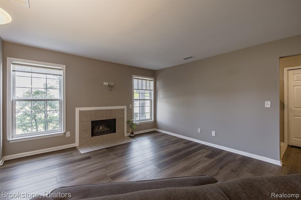 5292 Brookemonte Circle Rochester, MI 48306 - Photo 7 of 55