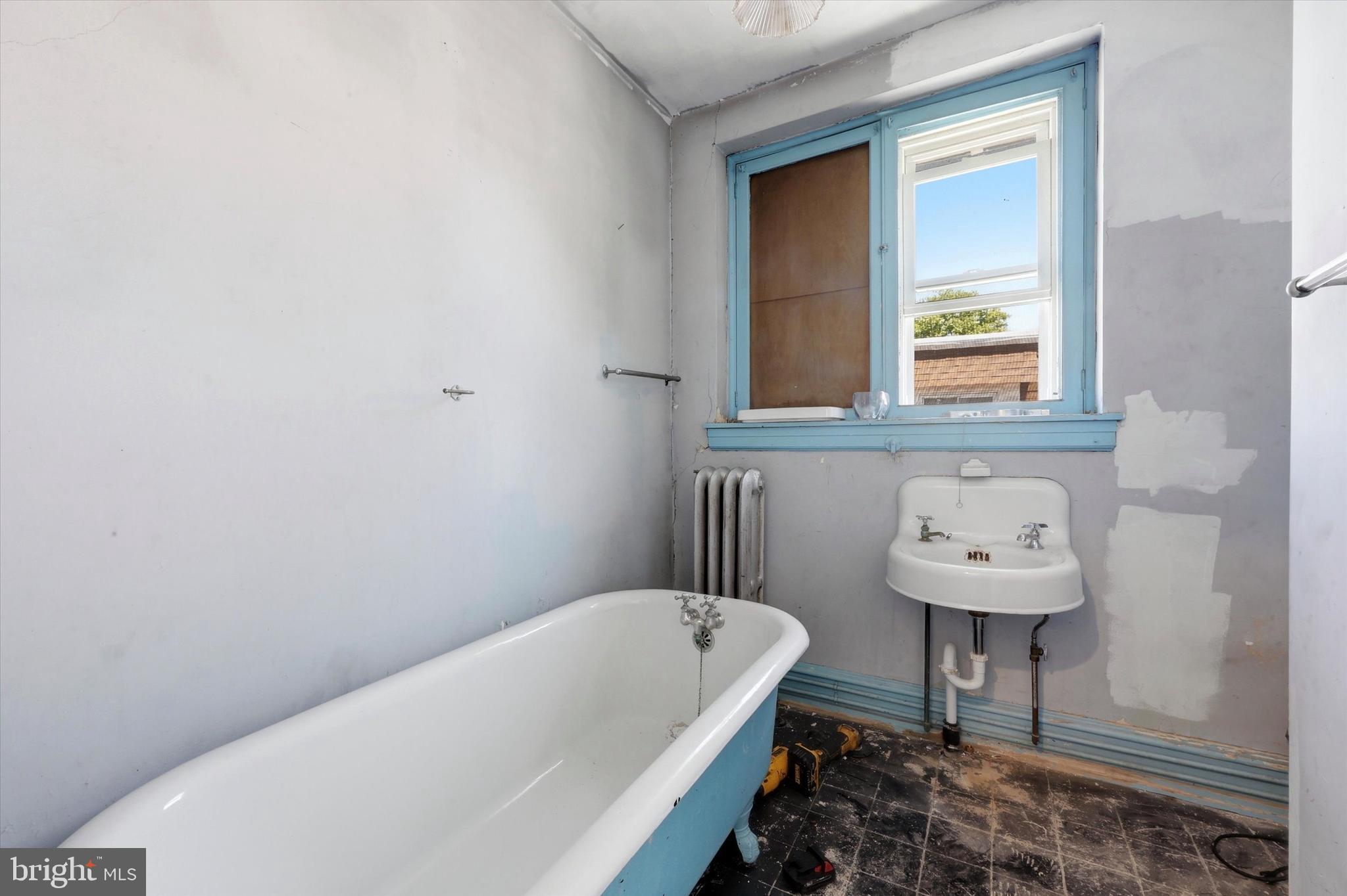 6113 Nassau Road Philadelphia, PA 19151 - Photo 16 of 22 Gallery Image 16