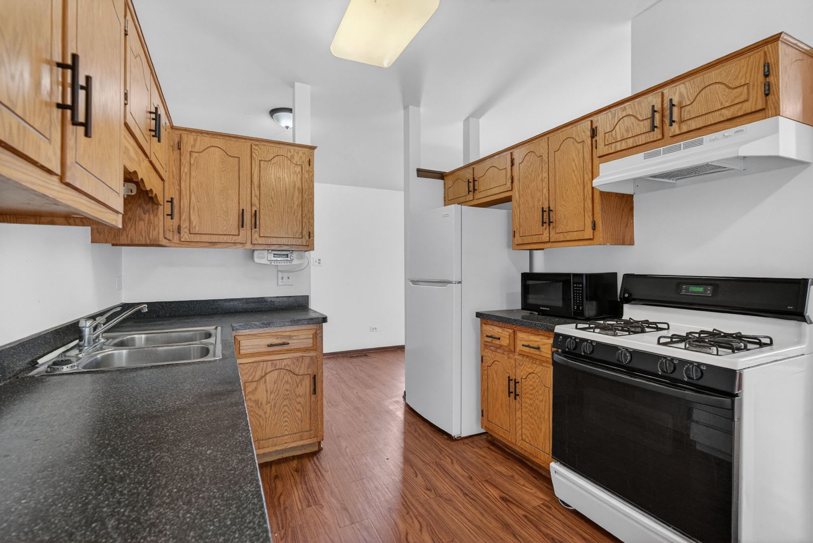 72 White Oaks Road Matteson, IL 60443 - Photo 12 of 42