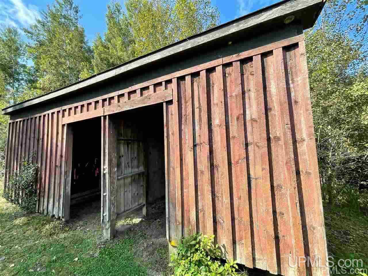 576 Bates-Gaastra Road Iron River, MI 49935 - Photo 19 of 32 Gallery Image 19