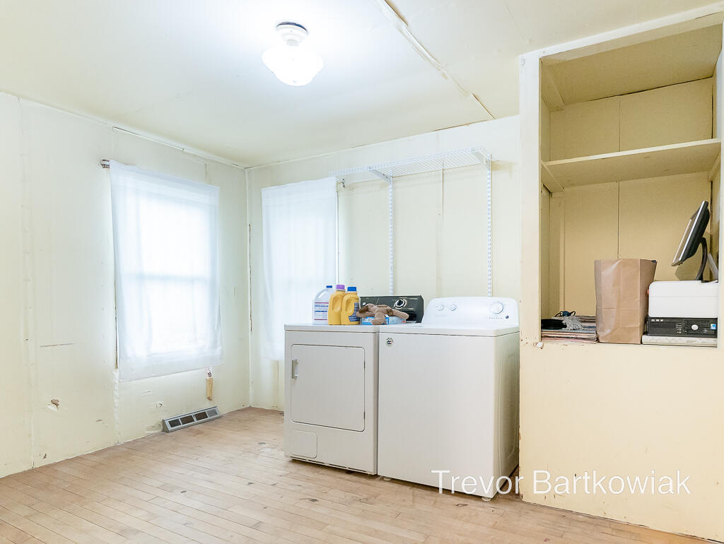 4170 Quarterline Road Muskegon, MI 49444 - Photo 20 of 30 4170Quarterline22Lores