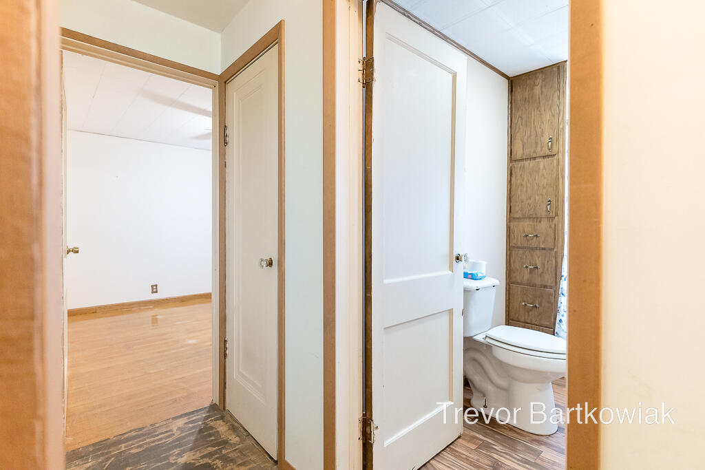 4170 Quarterline Road Muskegon, MI 49444 - Photo 22 of 30 4170Quarterline24Lores