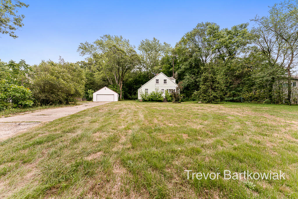 4170 Quarterline Road Muskegon, MI 49444 - Photo 28 of 30 4170Quarterline06Lores