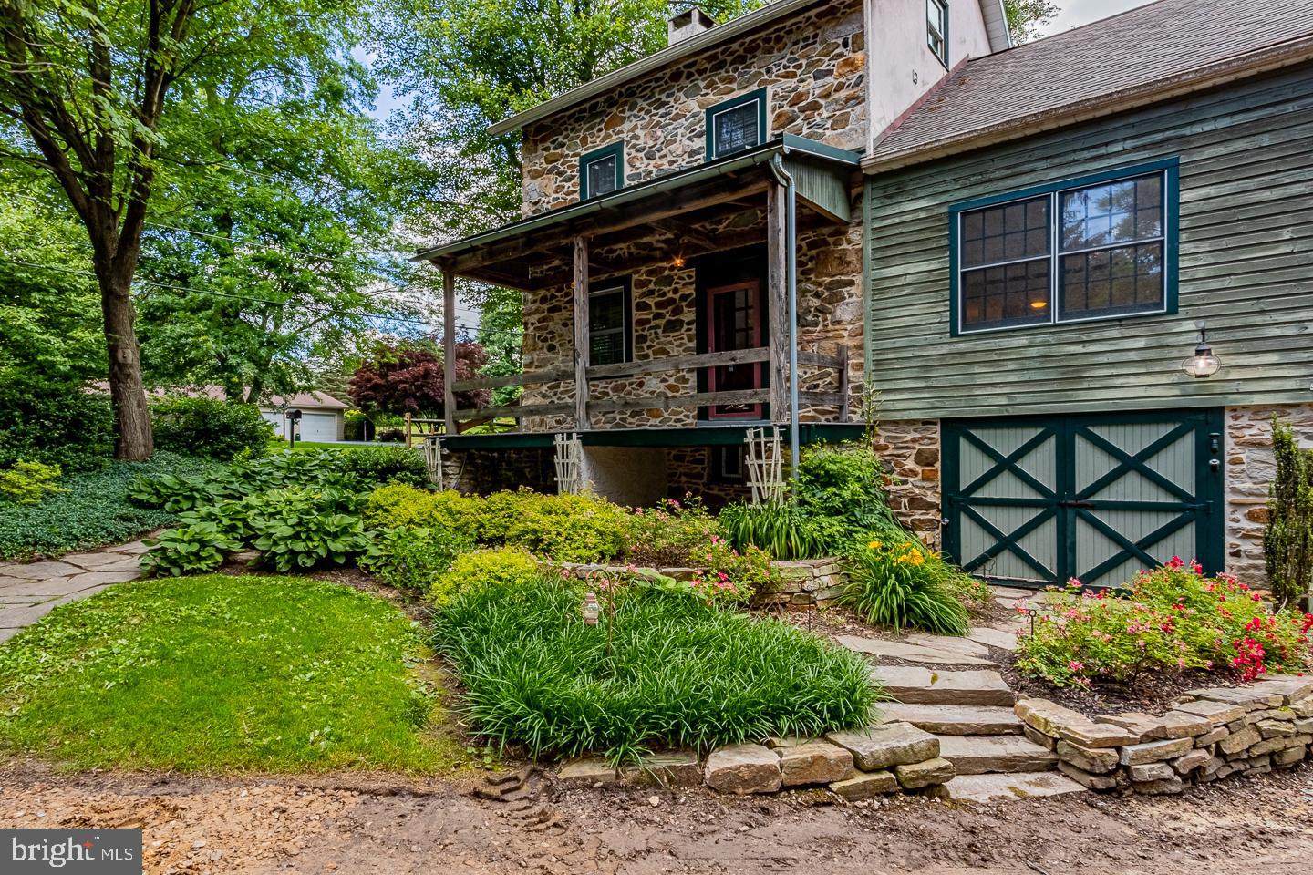 290 Ash Road Coatesville, PA 19320 - Photo 3 of 46 Exterior Front
