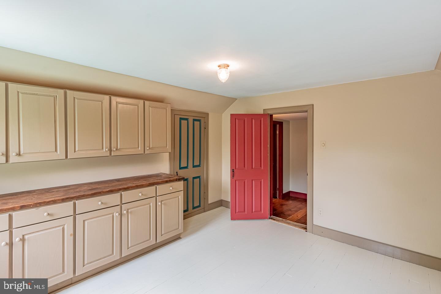 290 Ash Road Coatesville, PA 19320 - Photo 29 of 46 Primary Bedroom