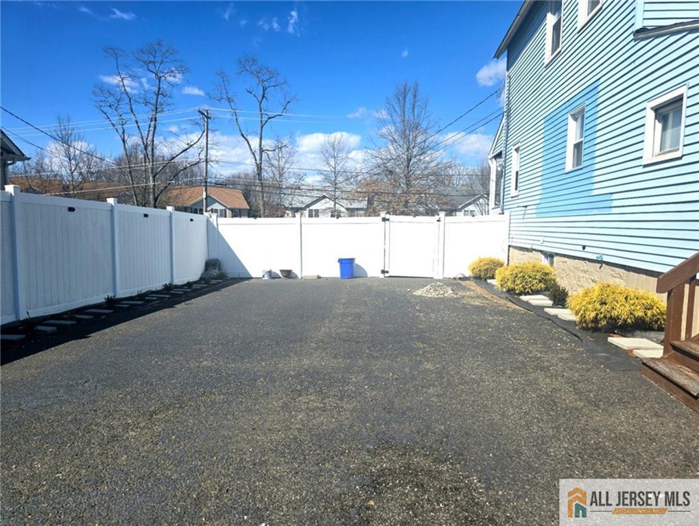 23 Maple Street Helmetta, NJ 08828 - Photo 4 of 12