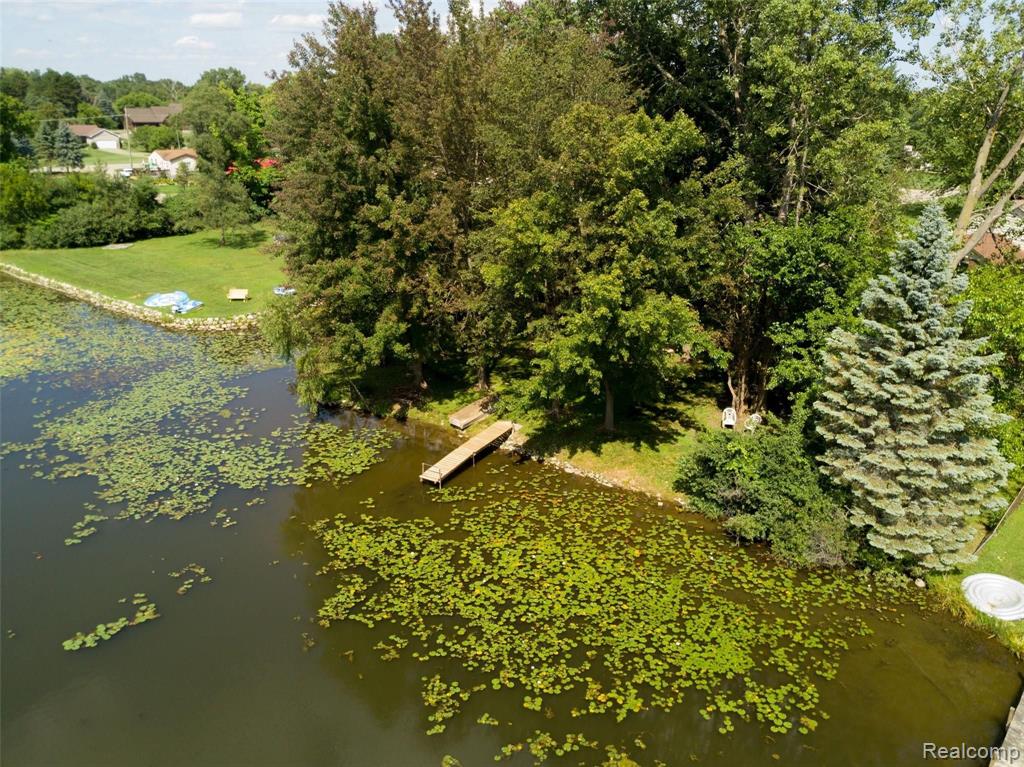 6161 Gordon Road Waterford, MI 48327 - Photo 49 of 53