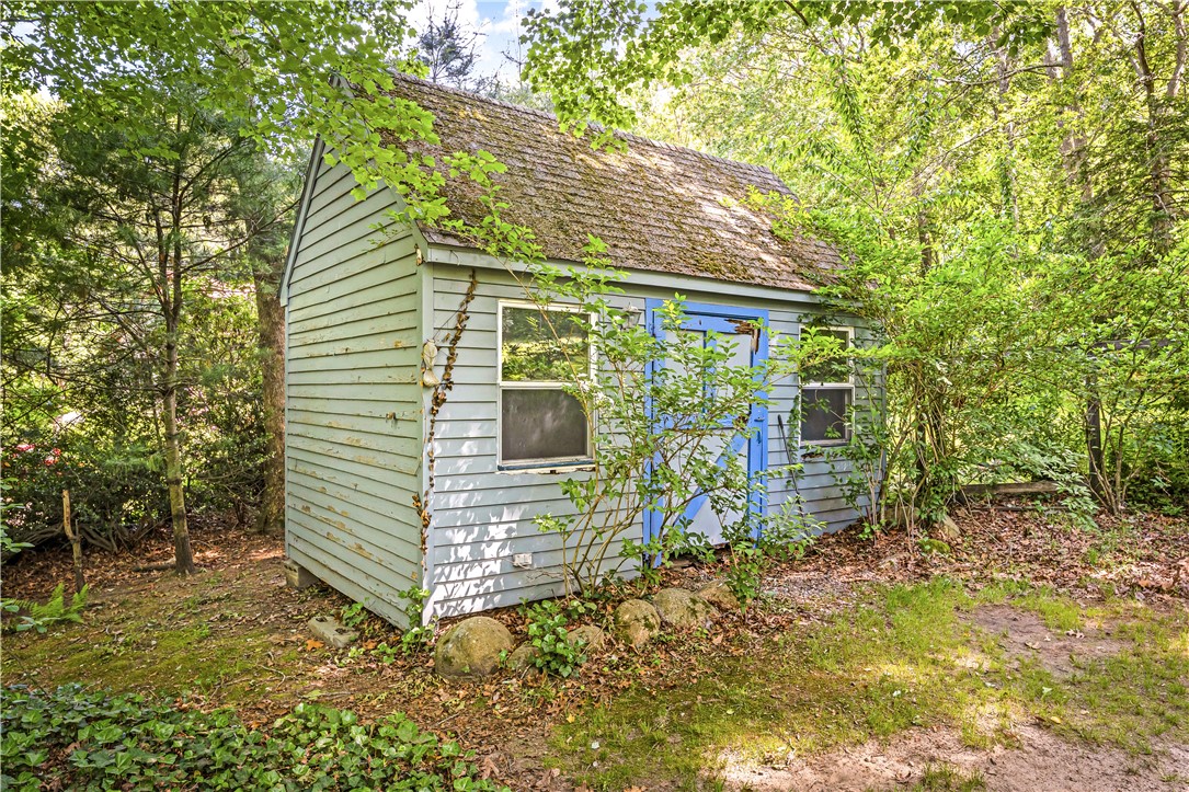 107 Huckleberry Road North Kingstown, RI 02852 - Photo 26 of 29