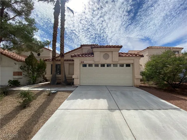 $1,995 | 376 Legacy Drive, Henderson, NV 89014