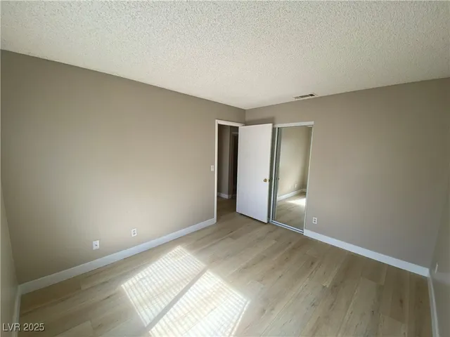 $1,995 | 376 Legacy Drive, Henderson, NV 89014