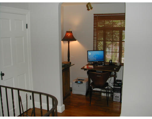 40 Avondale Road Newton, MA 02459 - Photo 17 of 17 a view of workspace with furniture
