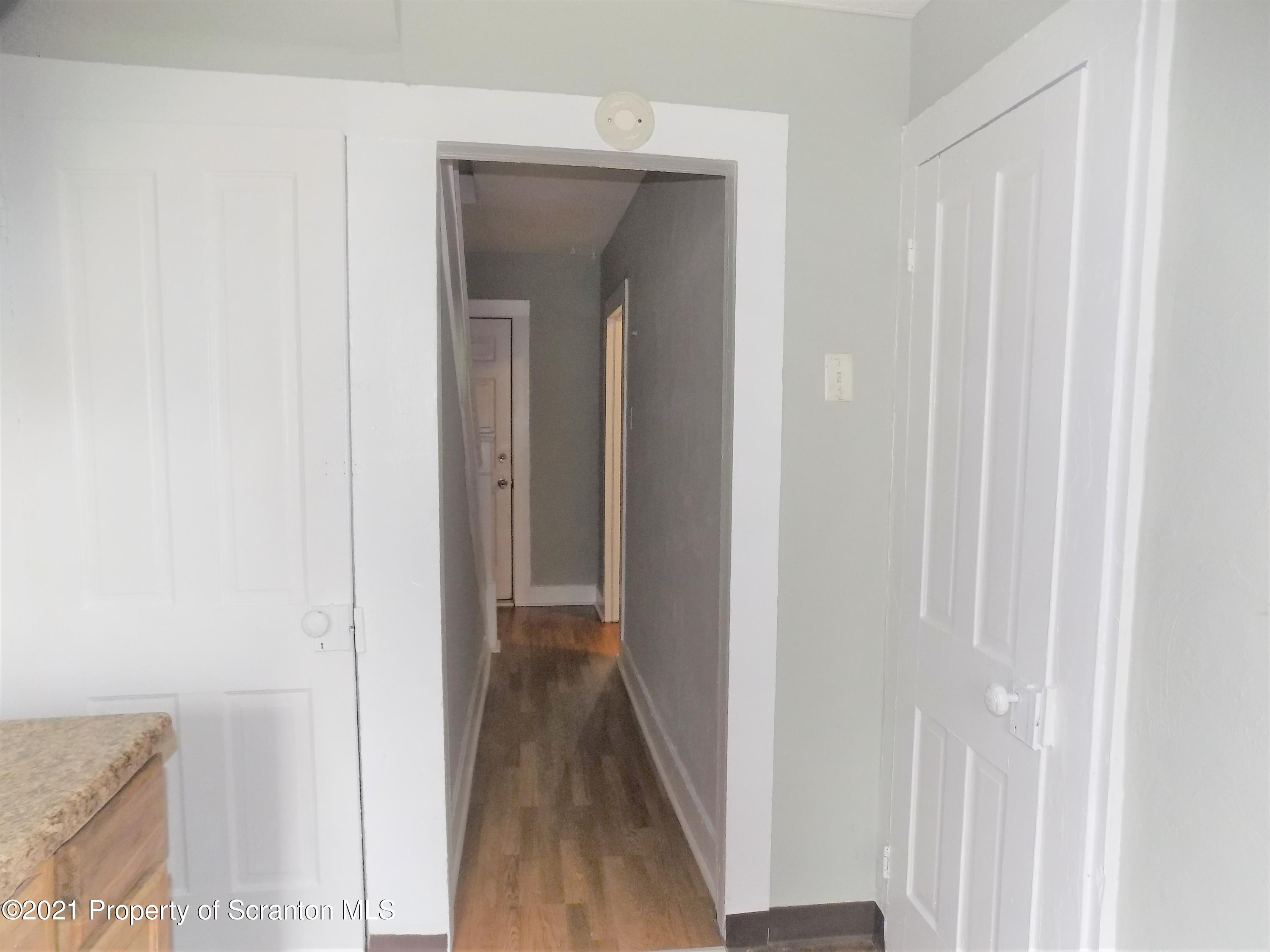 344 Maple Street Scranton, PA 18505 - Photo 10 of 13 Hallway 1st Floor