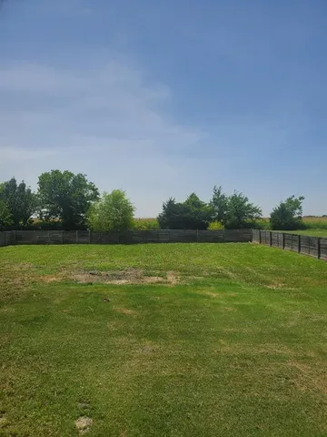 $2,450 | 989 Southgate Court, Farmersville, TX 75442