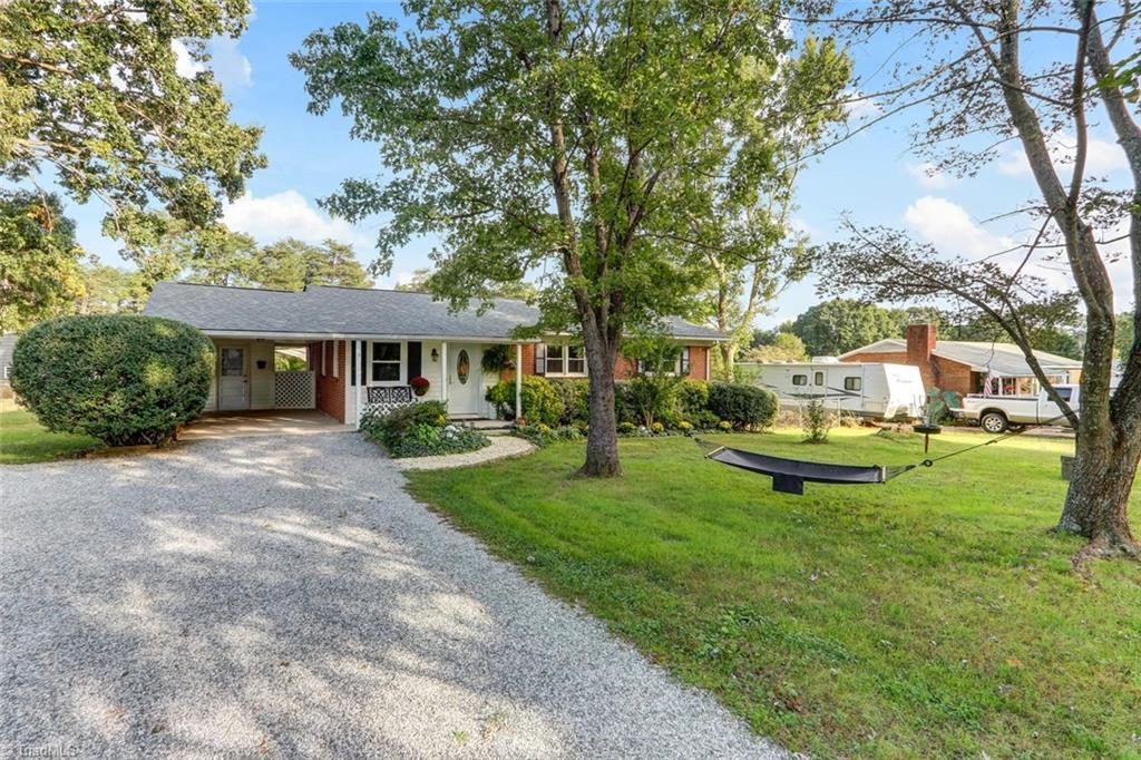 707 Lakedale Road Colfax, NC 27235 - Photo 4 of 22