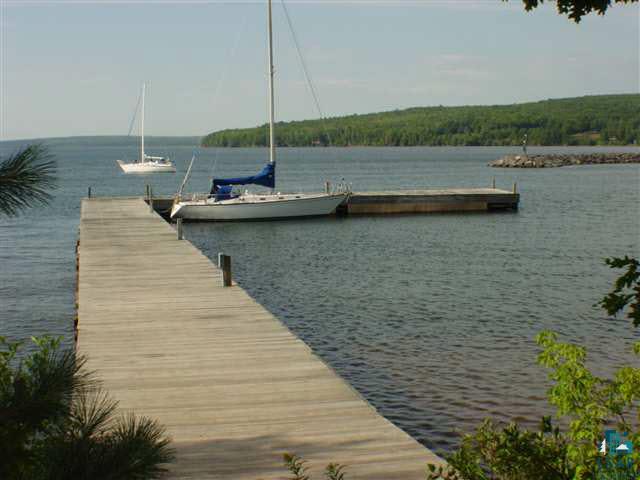 34825 Chequamegon Road Bayfield, WI 54814 - Photo 3 of 9 Gallery Image 3