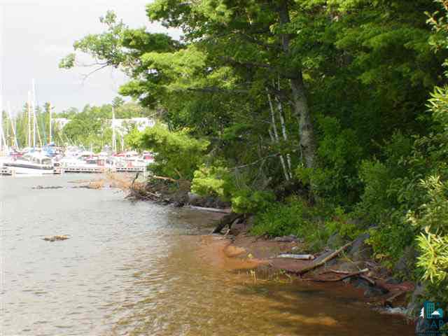34825 Chequamegon Road Bayfield, WI 54814 - Photo 5 of 9 Gallery Image 5