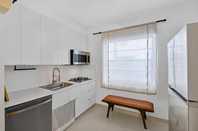 $295,000 | 1553 Meridian Avenue, Unit 103, Miami Beach, FL 33139