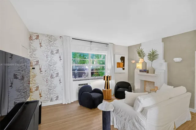 $295,000 | 1553 Meridian Avenue, Unit 103, Miami Beach, FL 33139