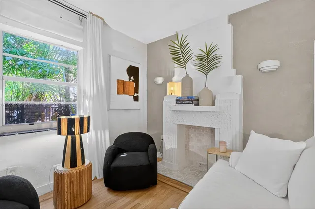 $295,000 | 1553 Meridian Avenue, Unit 103, Miami Beach, FL 33139