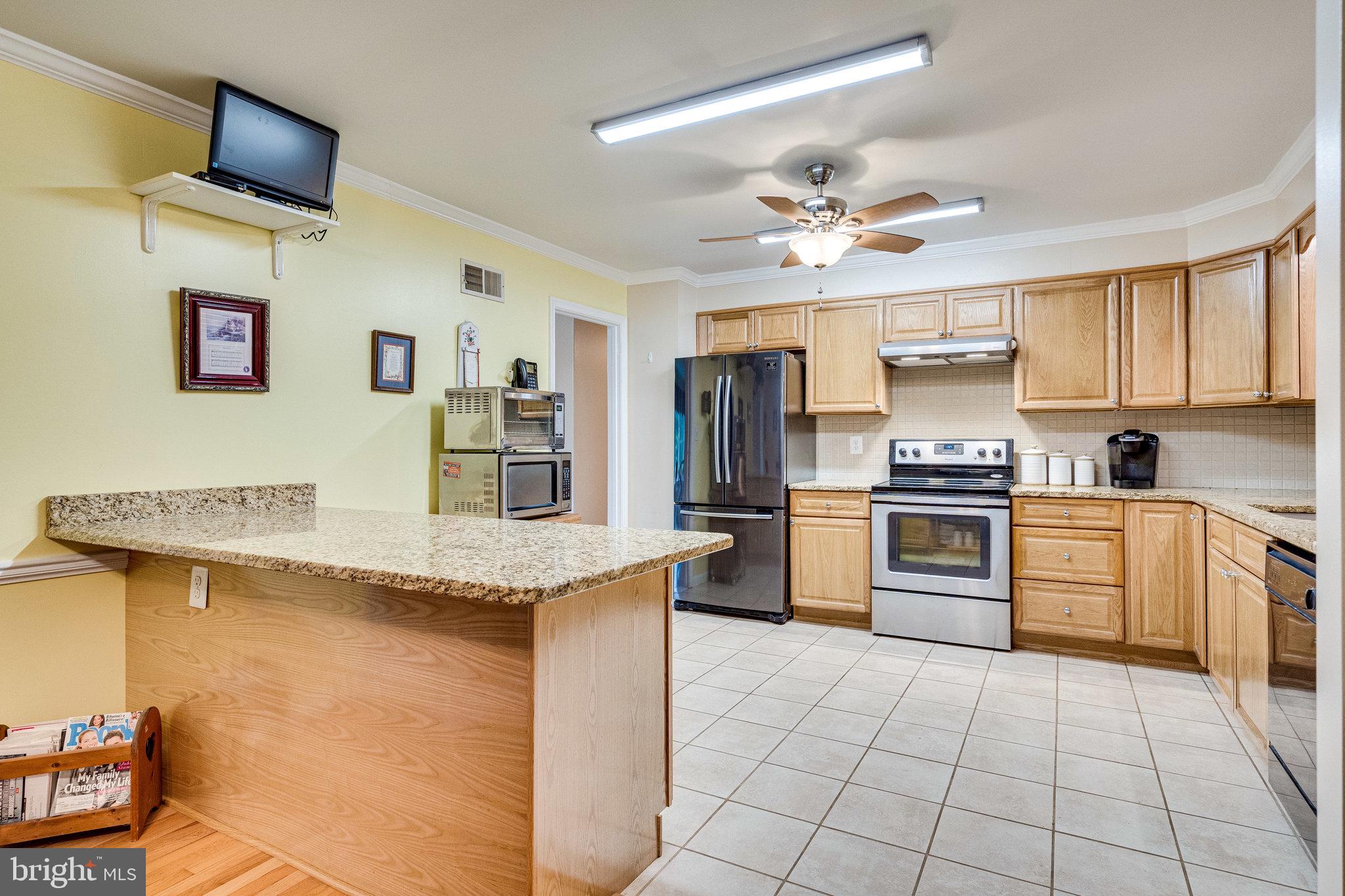 4566 Sudley Road Gainesville, VA 20155 - Photo 9 of 30 Large peninsula