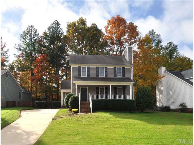 3605 Long Ridge Road Durham, NC 27703 - Photo 1 of 9 Charming 3 Bedroom, 2 Bath home in great neighborhood. Close to major freeways and Brier Creek shopping and restaurants. Exterior Front