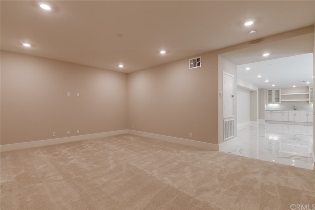 63 Cetus Irvine, CA 92618 - Photo 28 of 72