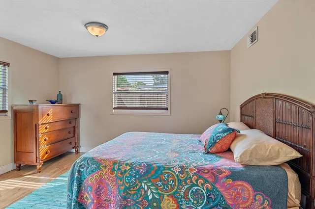 $560,000 | 2313 Loma Linda Street, Sarasota, FL 34239