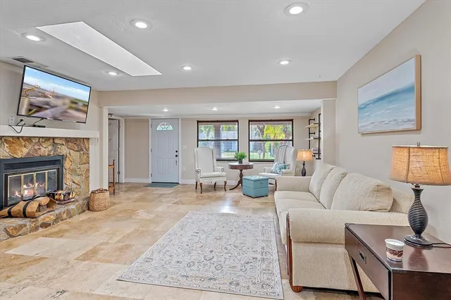 $560,000 | 2313 Loma Linda Street, Sarasota, FL 34239