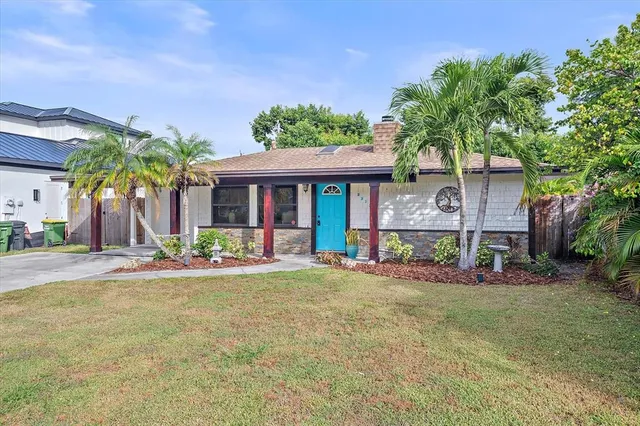 $560,000 | 2313 Loma Linda Street, Sarasota, FL 34239