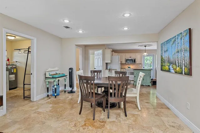 $560,000 | 2313 Loma Linda Street, Sarasota, FL 34239