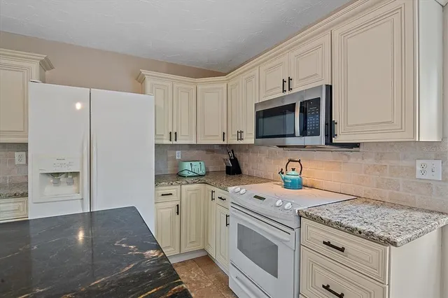 $560,000 | 2313 Loma Linda Street, Sarasota, FL 34239