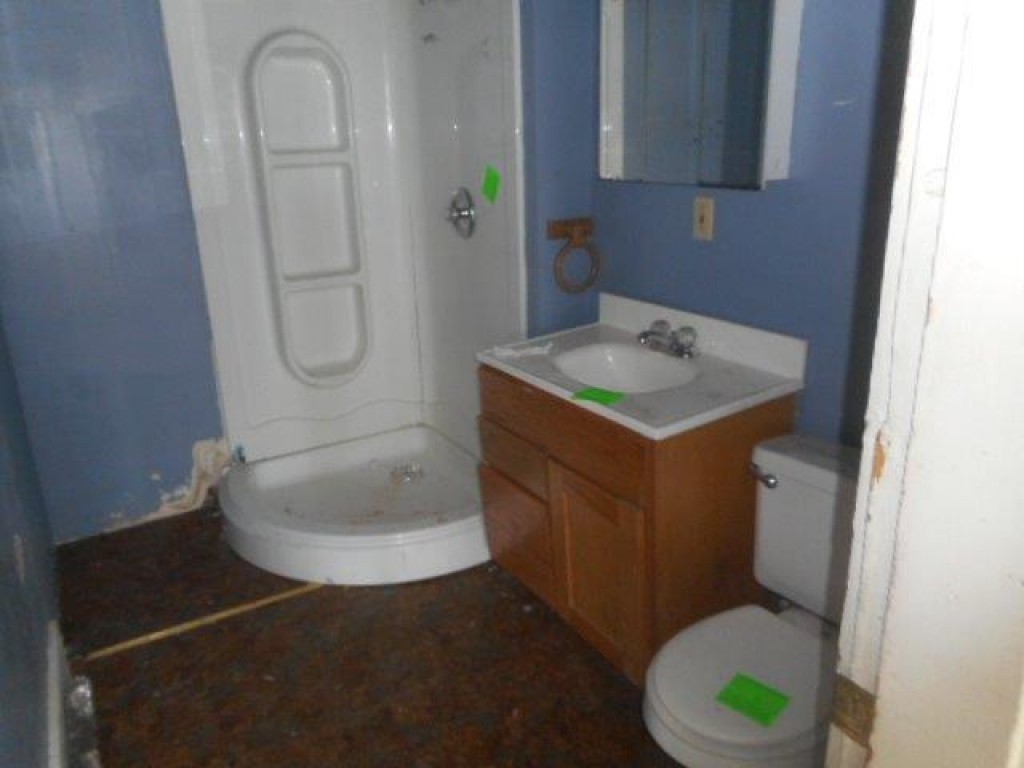 50 Lafayette Street Rochester, NH 03867 - Photo 5 of 6